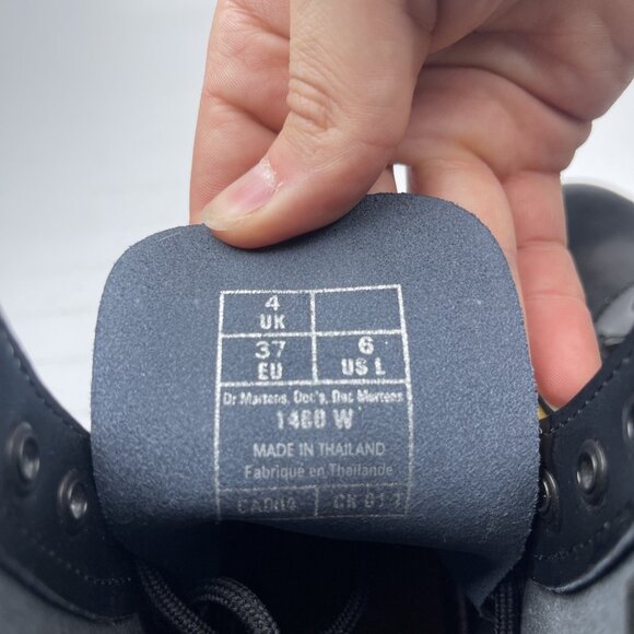 NEW Dr Martens 1460W Black Patent Leather Shiny 8 Eyelet Lace Up Boot 6 US 37 EU - Picture 15 of 16